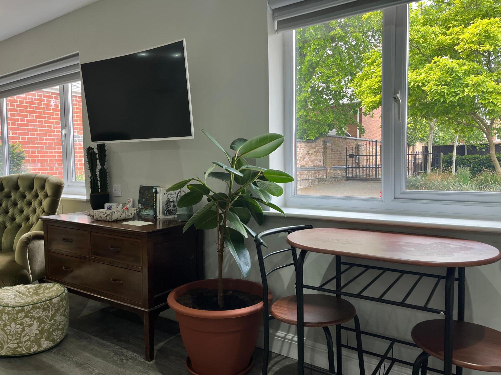 Spalding - Self Contained Studio Double - An Extra Single Bed Can Be Provided Eksteriør billede